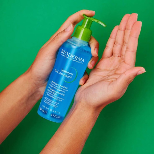 شوینده پوست چرب بایودرما