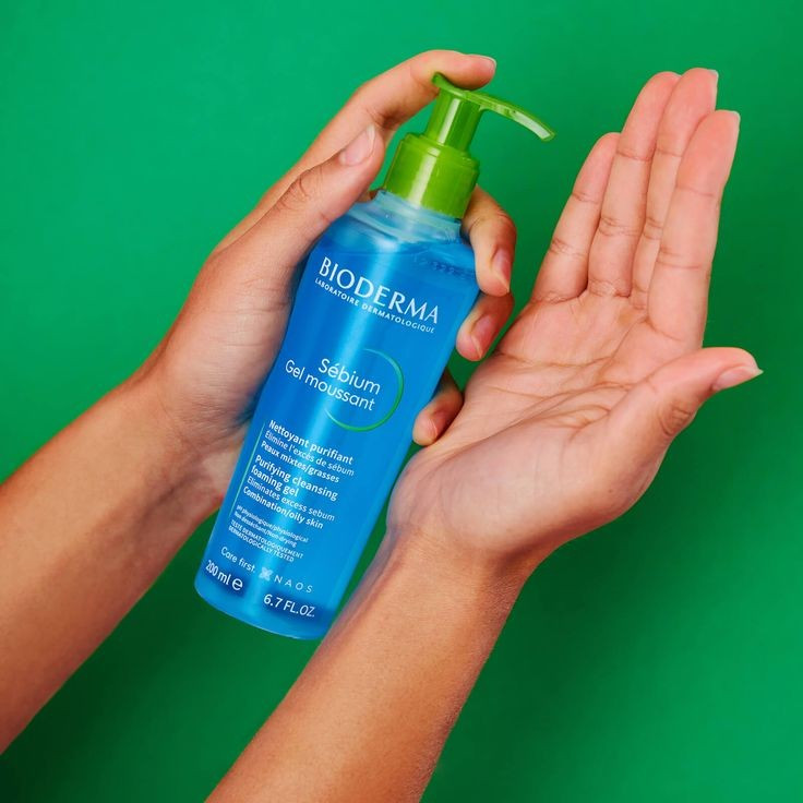 شوینده پوست چرب بایودرما